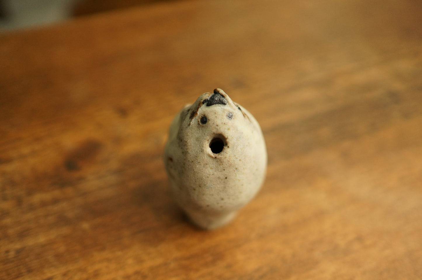 Seal Mini Vase