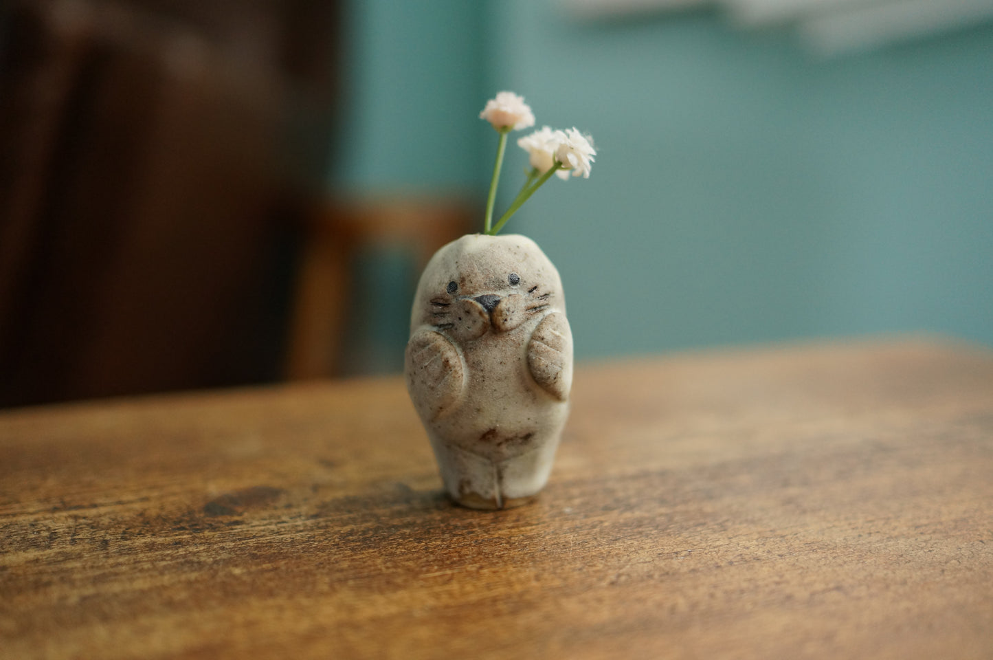 Seal Mini Vase