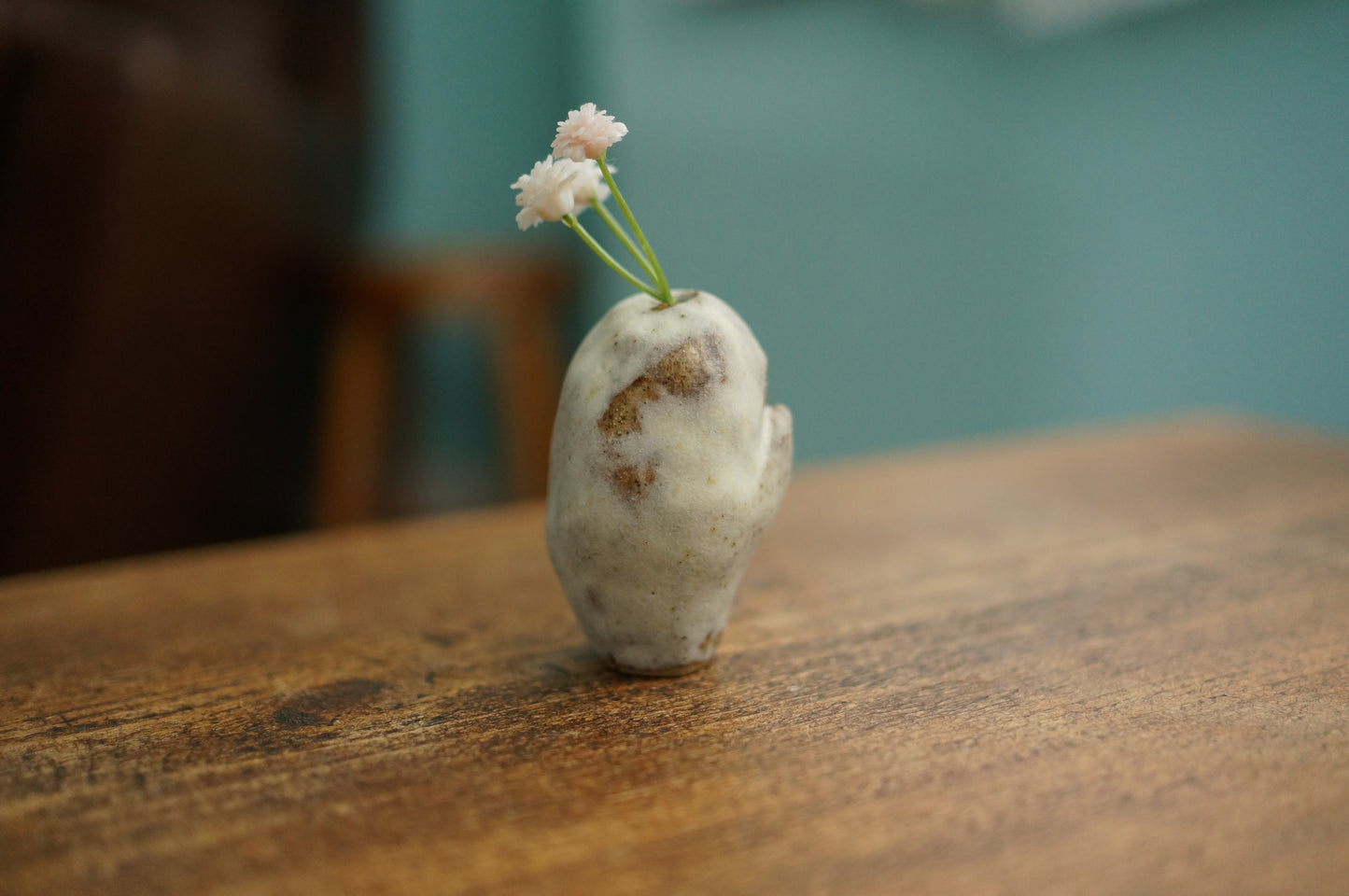 Seal Mini Vase