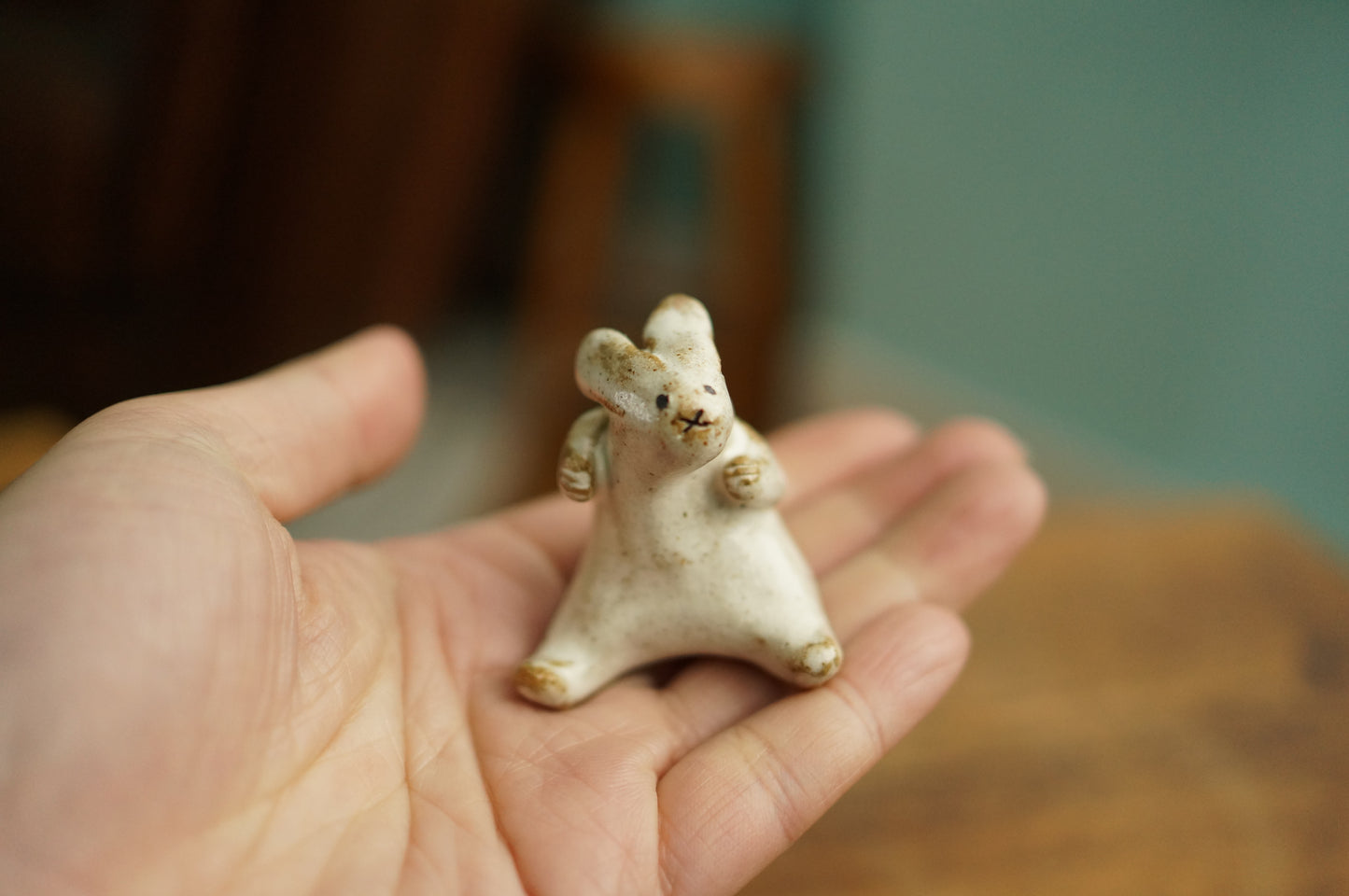 Rabbit Chopstick/Brush Rest