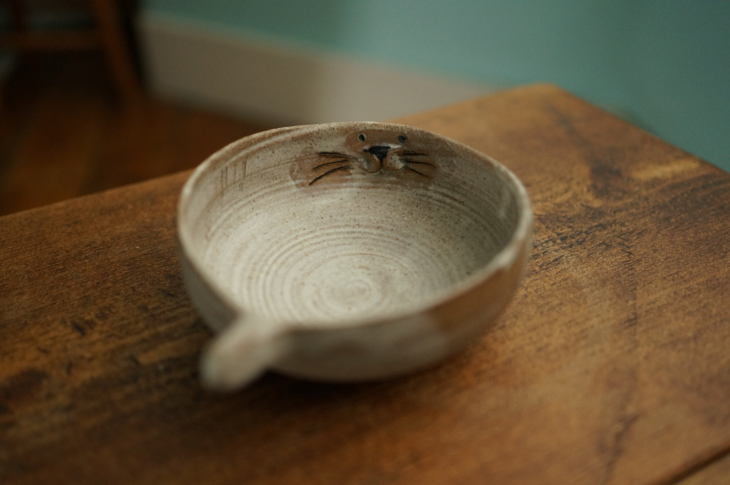 Seal Holder