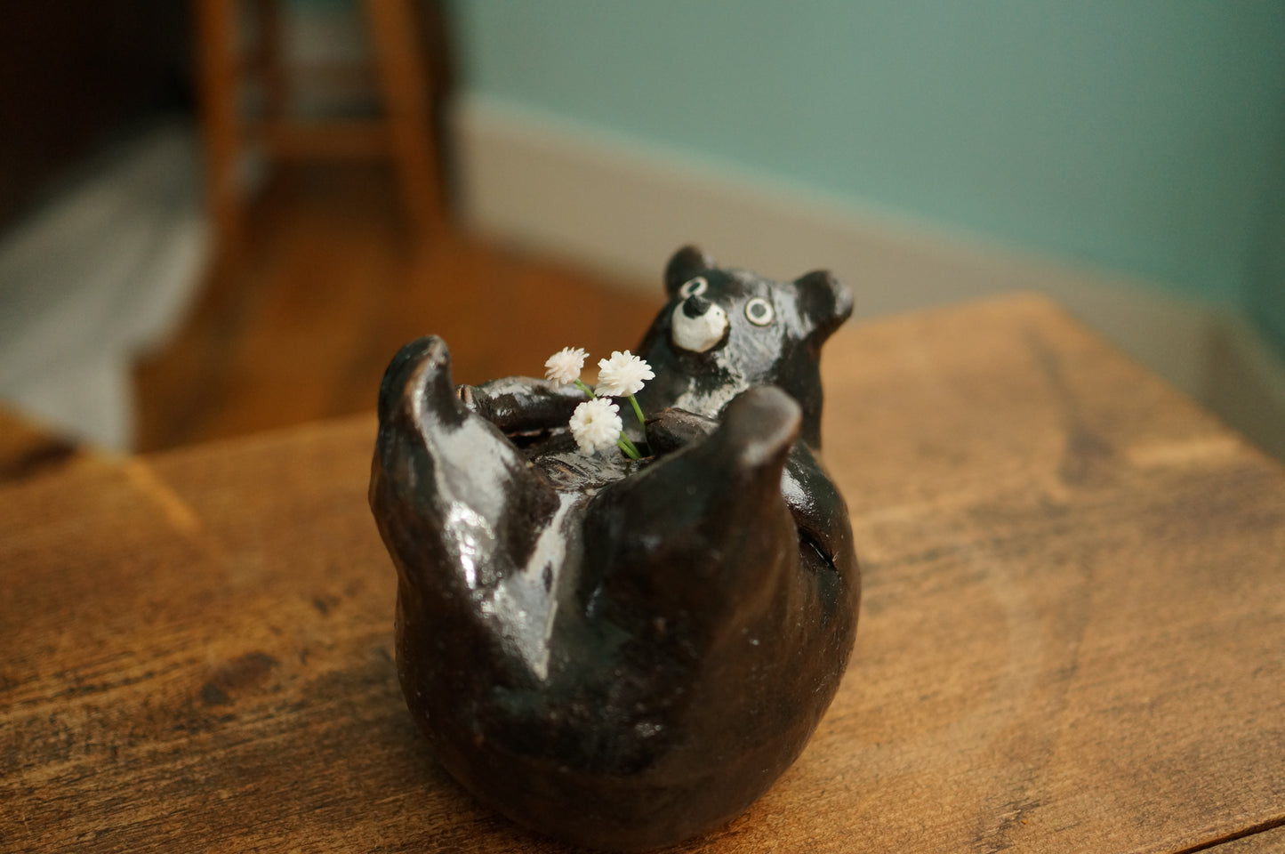 Black Bear Vase