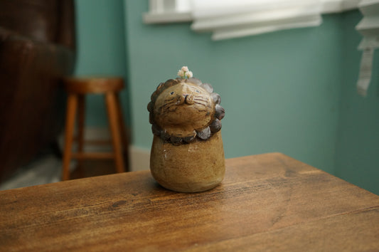 Lion Vase