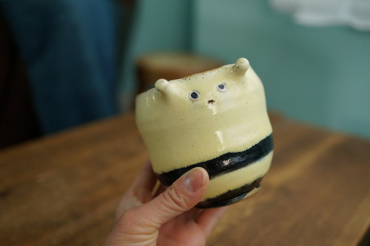 Bee Mug